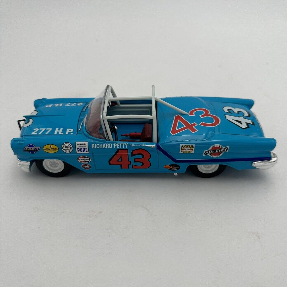 RICHARD PETTY 1/24 #43 1957 OLDS CONVERTIBLE DIECAST - THE KING'S 1ST RACE CAR